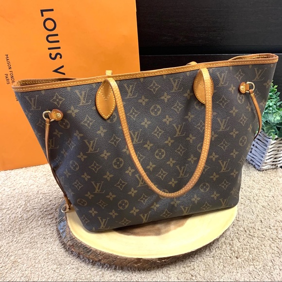 Louis Vuitton Neverfull MM Monogram Canvas Tote - Picture 13 of 13
